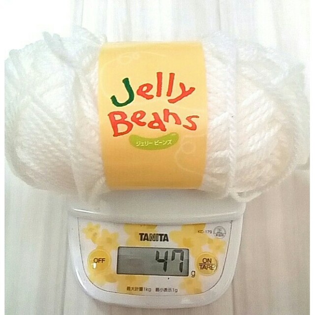 JELLY BEANS(ジェリービーンズ)のJelly Beans（ジェリービーンズ）毛糸 　ホワイト ハンドメイドの素材/材料(生地/糸)の商品写真