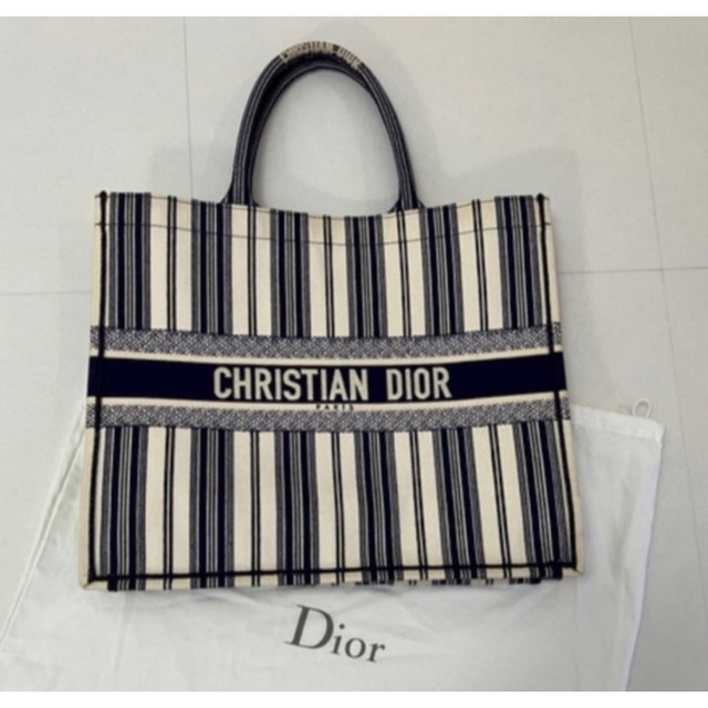 Christian Dior - 2023年⭐︎新春セール⭐︎DIORブックトート