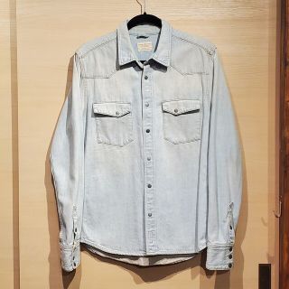 ヌーディジーンズ(Nudie Jeans)のNudie Jeans　デニムシャツ　M(シャツ)