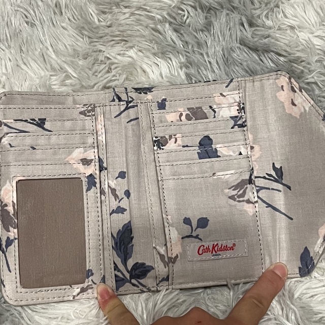 Cath Kidston(キャスキッドソン)のCath Kidoton 財布　キャスキッドソン　財布 レディースのファッション小物(財布)の商品写真