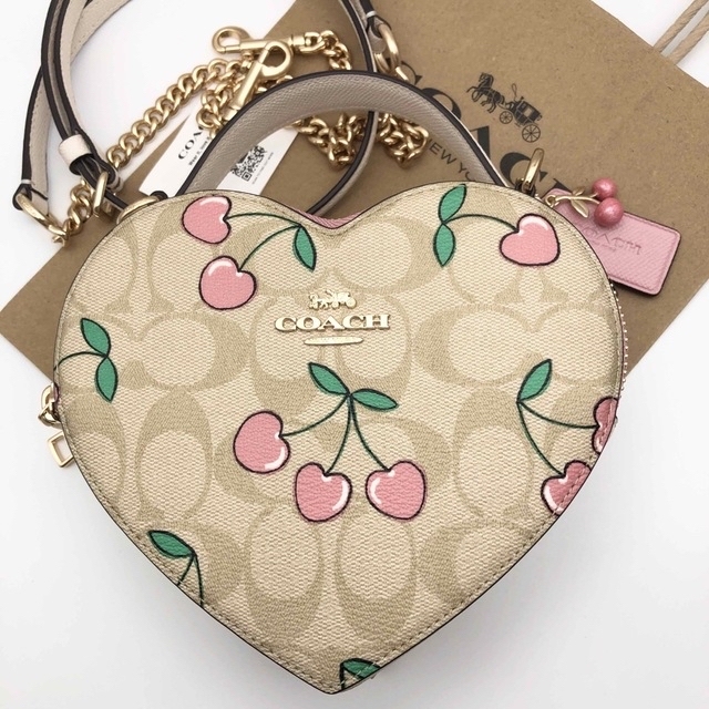 【未使用に近い】COACH コーチ チェリー ターンロック ショルダーバッグ