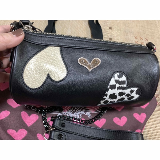 【美品】シンクビー　❤️レザー×ハートモチーフ  チェーンショルダー❤️