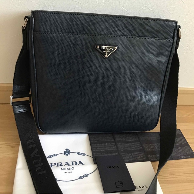 激安大特価！】 PRADA プラダ メンズ ショルダーバッグ メッセンジャー