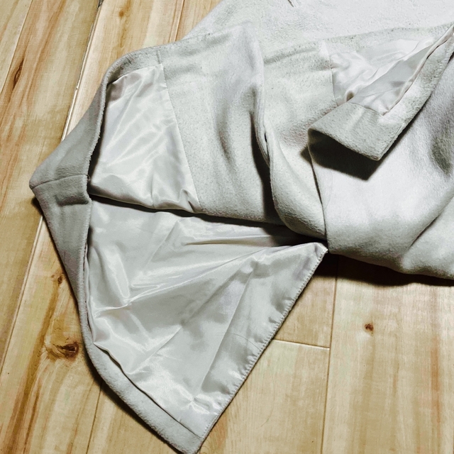 le.coeur blanc(ルクールブラン)のノーカラーVネックコート レディースのジャケット/アウター(ノーカラージャケット)の商品写真