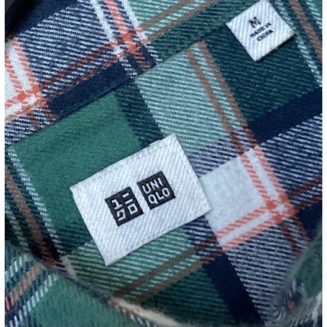 UNIQLO(ユニクロ)の【美品】UNIQLO ユニクロ メンズ チェック ネルシャツ M グリーン系 メンズのトップス(シャツ)の商品写真