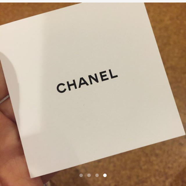 CHANEL(シャネル)の新品箱袋付きリップバーム コスメ/美容のスキンケア/基礎化粧品(リップケア/リップクリーム)の商品写真