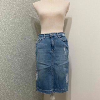 ザラ(ZARA)のZARA デニム　タイトスカート　ダメージデニム(ひざ丈スカート)