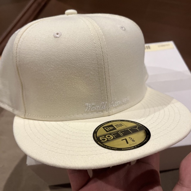 WhiteSIZEsupreme Reverse Box Logo New Era®