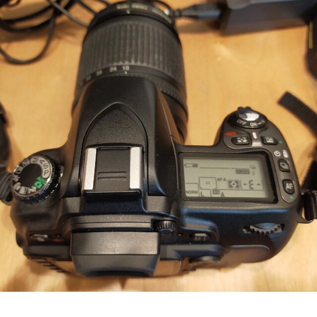 Nikon(ニコン)のNikon D80本体他多数 スマホ/家電/カメラのカメラ(デジタル一眼)の商品写真
