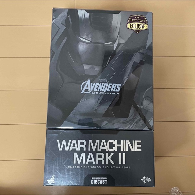 Hot Toys(ホットトイズ)のホットトイズ　ウォーマシン　マーク2 中古美品 エンタメ/ホビーのフィギュア(SF/ファンタジー/ホラー)の商品写真