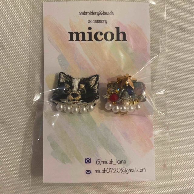 新品未使用　micoh 刺繍ピアス チワワ