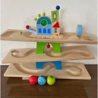 HABA - ハバ社 ボールトラック クリッククラッククーゲルバーン 木の