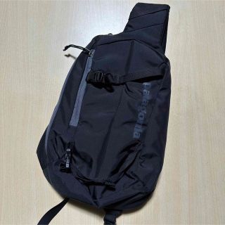 パタゴニア(patagonia)のパタゴニア atom sling 8L ブラック(ボディーバッグ)