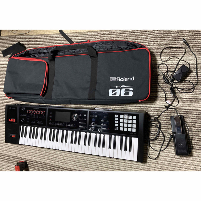 Roland(ローランド)の【うに様専用】Roland FA-06 61鍵シンセサイザー 楽器の鍵盤楽器(キーボード/シンセサイザー)の商品写真