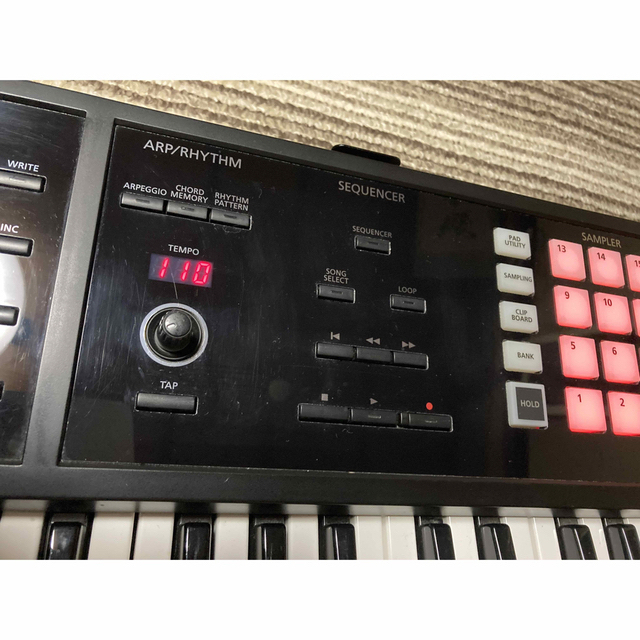 Roland(ローランド)の【うに様専用】Roland FA-06 61鍵シンセサイザー 楽器の鍵盤楽器(キーボード/シンセサイザー)の商品写真