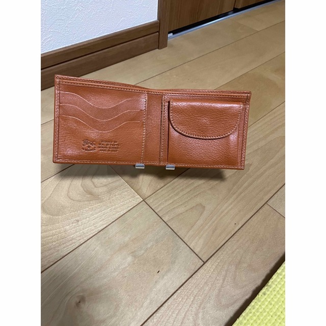 新品未使用! IL BISONTE(イルビゾンテ) 本革二つ折り財布 ブラウン系