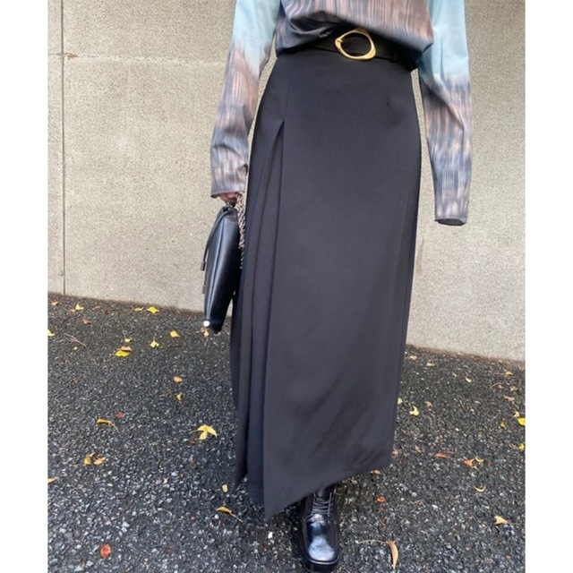 unusual buckle pleats skirt　アメリヴィンテージ