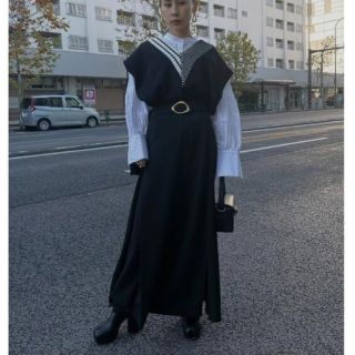 アメリヴィンテージ(Ameri VINTAGE)のUNUSUAL BUCKLE PLEATS SKIRT(ロングスカート)