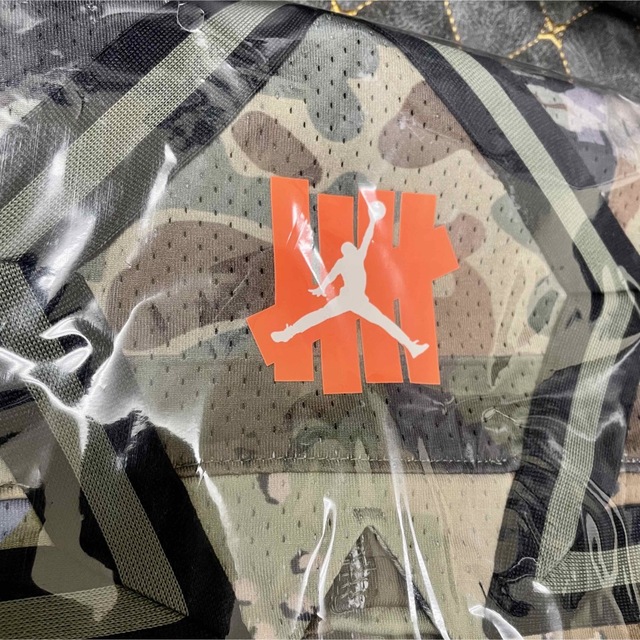 UNDEFEATED(アンディフィーテッド)のUNDEFEATED x JORDAN Short Camo M メンズのパンツ(ショートパンツ)の商品写真