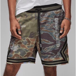 UNDEFEATED  JORDAN Short Camo