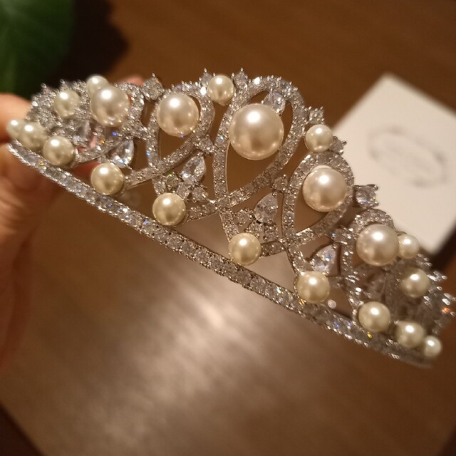 tiara(ティアラ)のティアラ レディースのヘアアクセサリー(その他)の商品写真