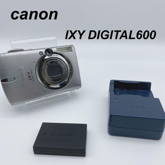 Canon(キヤノン)の【匿名配送】デジカメCANON キャノン IXY DIGITAL600 シルバー スマホ/家電/カメラのカメラ(コンパクトデジタルカメラ)の商品写真