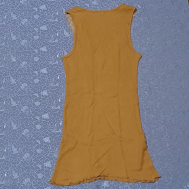 タンクトップ　イエロー メンズのトップス(Tシャツ/カットソー(半袖/袖なし))の商品写真