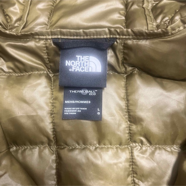 THE NORTH FACE(ザノースフェイス)の本日限定　未使用ノースフェイスサーモボールエコフーディ メンズのジャケット/アウター(ダウンジャケット)の商品写真