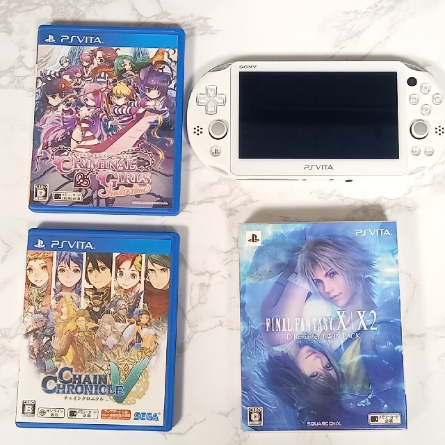 【FF10限定モデル】PS Vita 本体＋ソフト4本セット