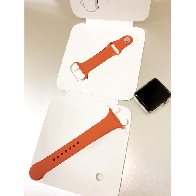 Hermes(エルメス)のApple Watch エルメス　42㎜　　新品 エルメススポーツバンド 付き メンズの時計(腕時計(デジタル))の商品写真