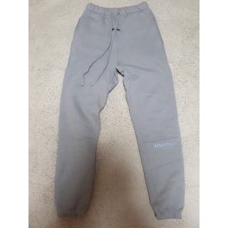 フィアオブゴッド(FEAR OF GOD)のFOG Essentials エフオージー エッセンシャルズ スエットパンツＳ(その他)