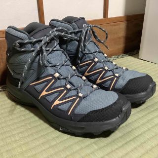 サロモン(SALOMON)のSALOMONトレッキングブーツ24.5cmブルーグレーサロモン登山ゴアテックス(登山用品)