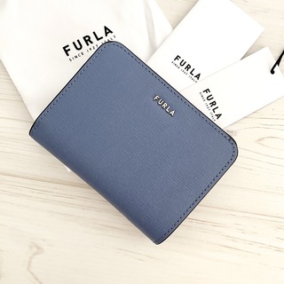 16  残り僅か‼︎新色 完売カラー 新品 FURLA 折り財布 ブルー