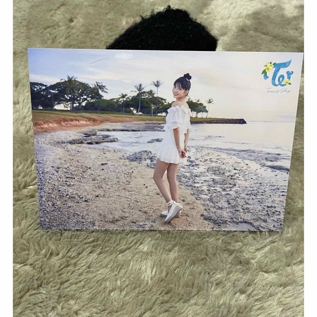 TWICE(トゥワイス)のtwice ランダムトレカ ラントレ モモ エンタメ/ホビーのCD(K-POP/アジア)の商品写真