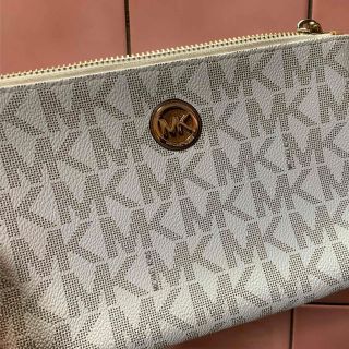 マイケルコース(Michael Kors)の MICHAEL KORS ポーチ(ポーチ)