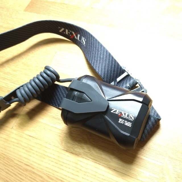 ZEXUS　LEDヘッドライト（ZX-350） スポーツ/アウトドアのアウトドア(ライト/ランタン)の商品写真