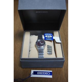 SEIKO - SEIKO5 レディース自動巻き腕時計 ワインレッドの通販 by ...