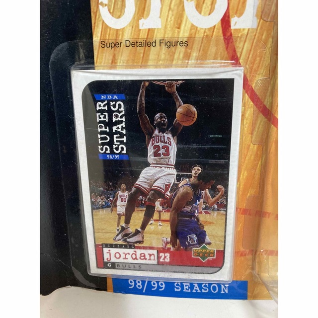 新品NBA SUPER STARS マイケル・ジョーダン フィギュア 98/99 スポーツ/アウトドアのスポーツ/アウトドア その他(バスケットボール)の商品写真