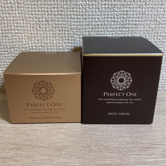 新日本製薬Perfect One リンクルストレッチジェル&ナイトクリーム ...