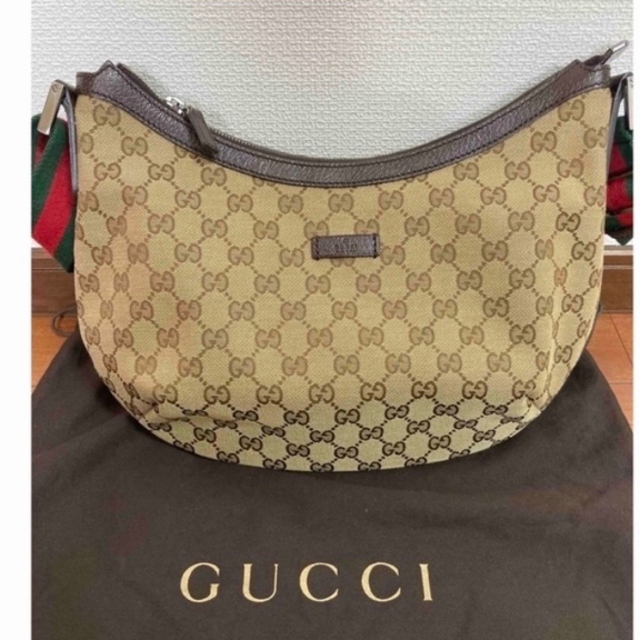 Gucci - GUCCI  ショルダー鞄　シェリーライン　美品