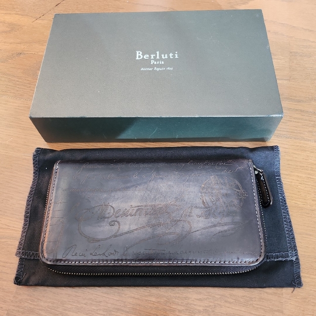 超美品【Berluti/ベルルッティ】財布ファッション小物