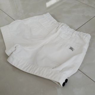 バーバリー(BURBERRY)の【新品】バーバリー　キッズ　ハーフパンツ(パンツ/スパッツ)