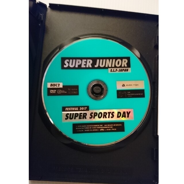 SUPER JUNIOR(スーパージュニア)のSUPER JUNIOR   DVD トレカおまけ付き エンタメ/ホビーのCD(K-POP/アジア)の商品写真