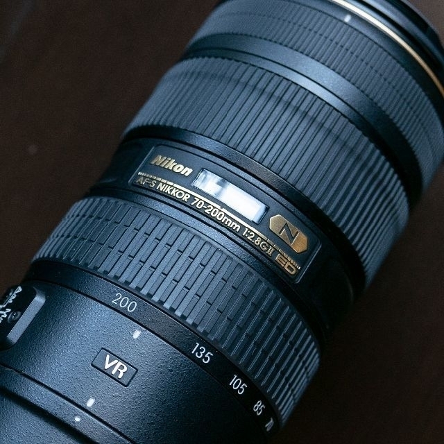 Nikon(ニコン)の極美品　ニコン  NIKKOR 70-200mm F2.8 G ED VR II スマホ/家電/カメラのカメラ(レンズ(ズーム))の商品写真