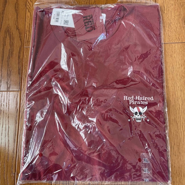 ワンピース　ユニクロ　tシャツ メンズのトップス(Tシャツ/カットソー(半袖/袖なし))の商品写真