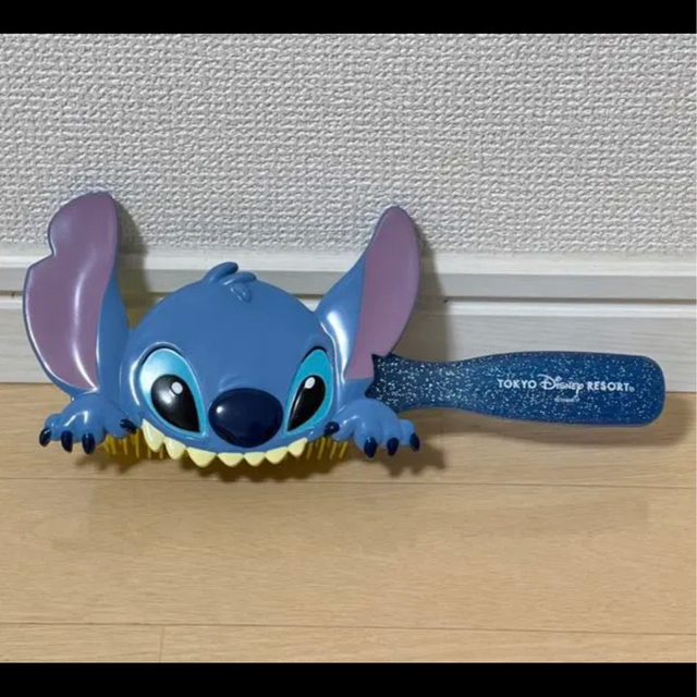 STITCH(スティッチ)のディズニー公式 スティッチ ヘアブラシ コスメ/美容のヘアケア/スタイリング(ヘアブラシ/クシ)の商品写真