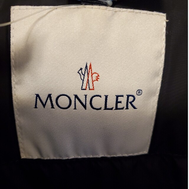 ダウンジャケット　モンクレール MONCLER 5