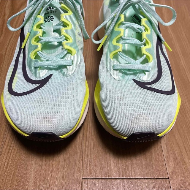 NIKE(ナイキ)のNIKE ナイキ ズームフライ5 27.5cm メンズの靴/シューズ(スニーカー)の商品写真