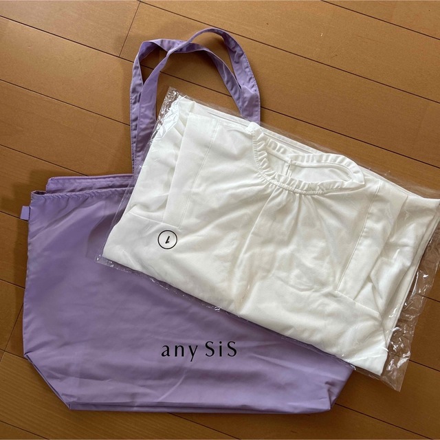 anySiS(エニィスィス)のブラウス S ＆ エコバッグ レディースのトップス(カットソー(長袖/七分))の商品写真