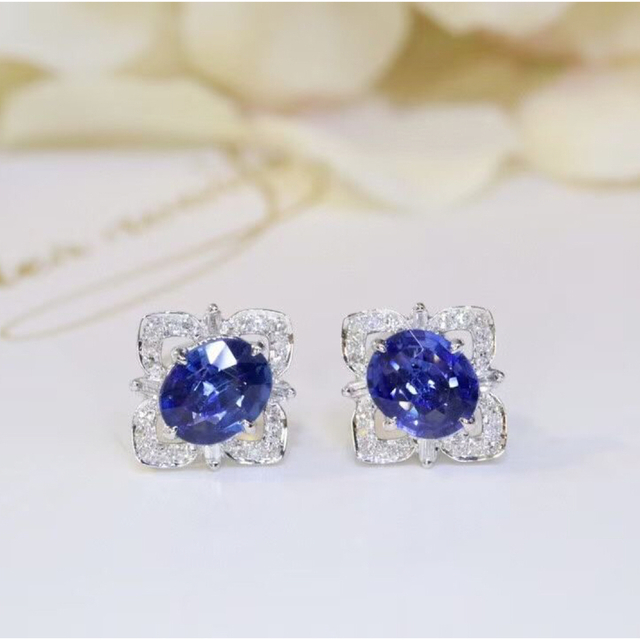 天然 ロイヤル ブルーサファイア  ピアス0.88ct k18 f